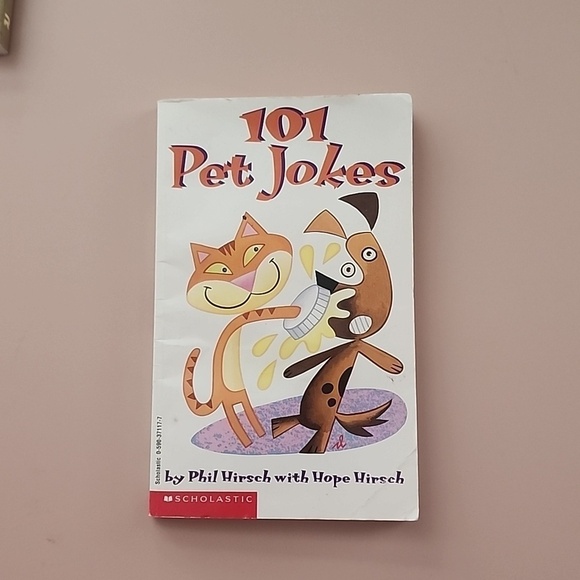 Four Silly & Funny Jokes for Kids all Ages! Paperback Books - Picture 4 of 9
